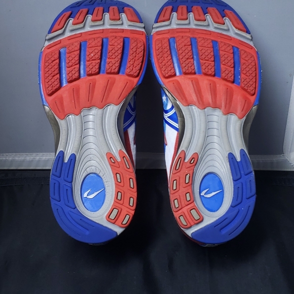 Newton Fate II BORN IN THE USA Men Sz 7.5-Wom. Sz 9 Red White And Blue - Picture 9 of 9